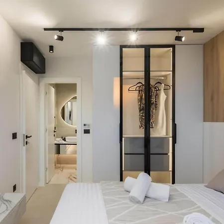 Villa Luxury With Swimming Pool And Sauna Trogir